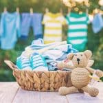 Guide ultime la température idéale pour laver les vêtements de bébé révélée