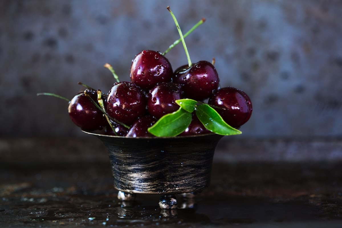 Découvrez le Secret pour Savourer des Cerises Toute l'Année Astuces pour Conserver les Fruits pour l'Hiver