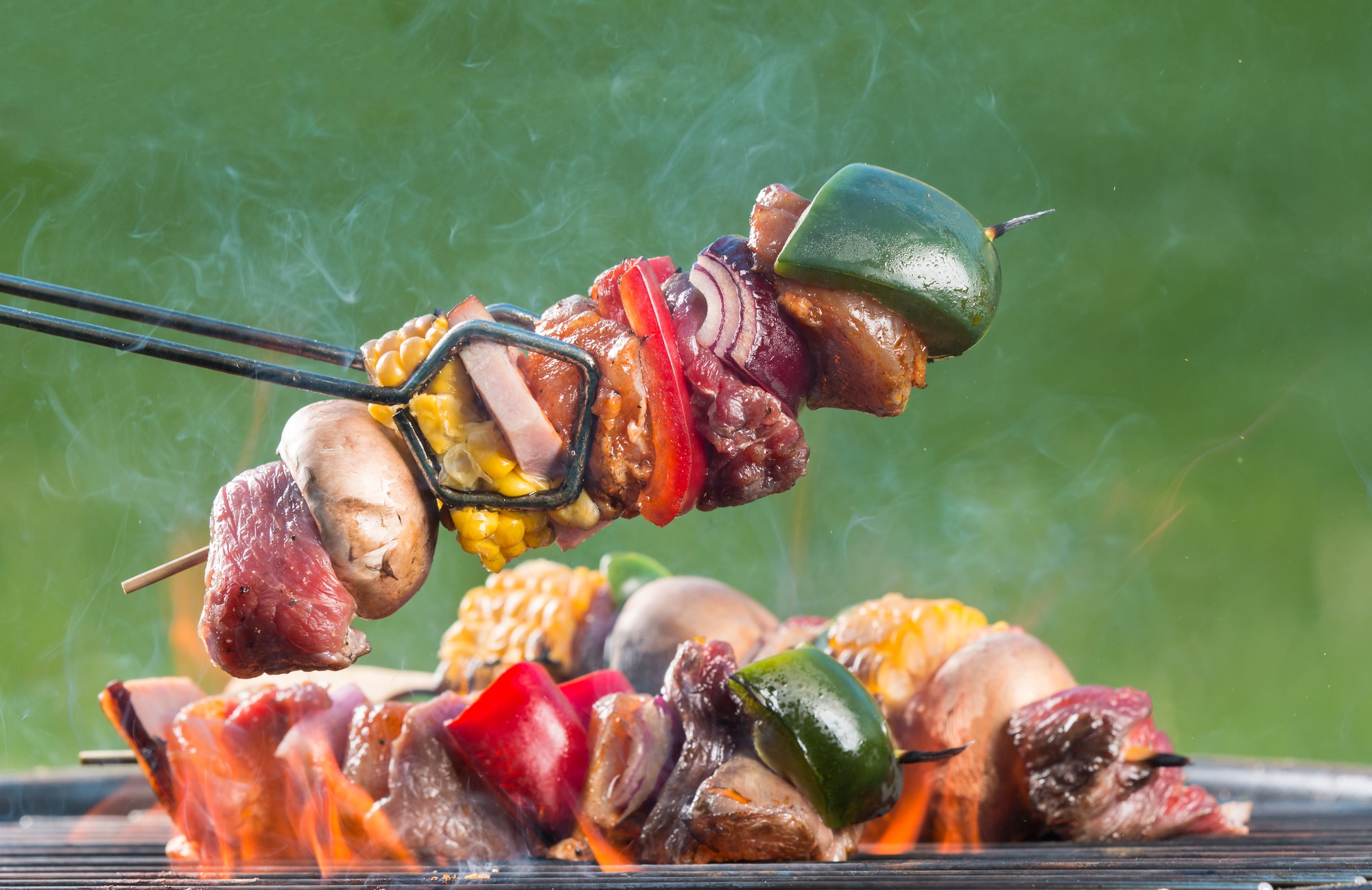 Découvrez les incontournables de l'été les 7 meilleurs plats à préparer au barbecue !