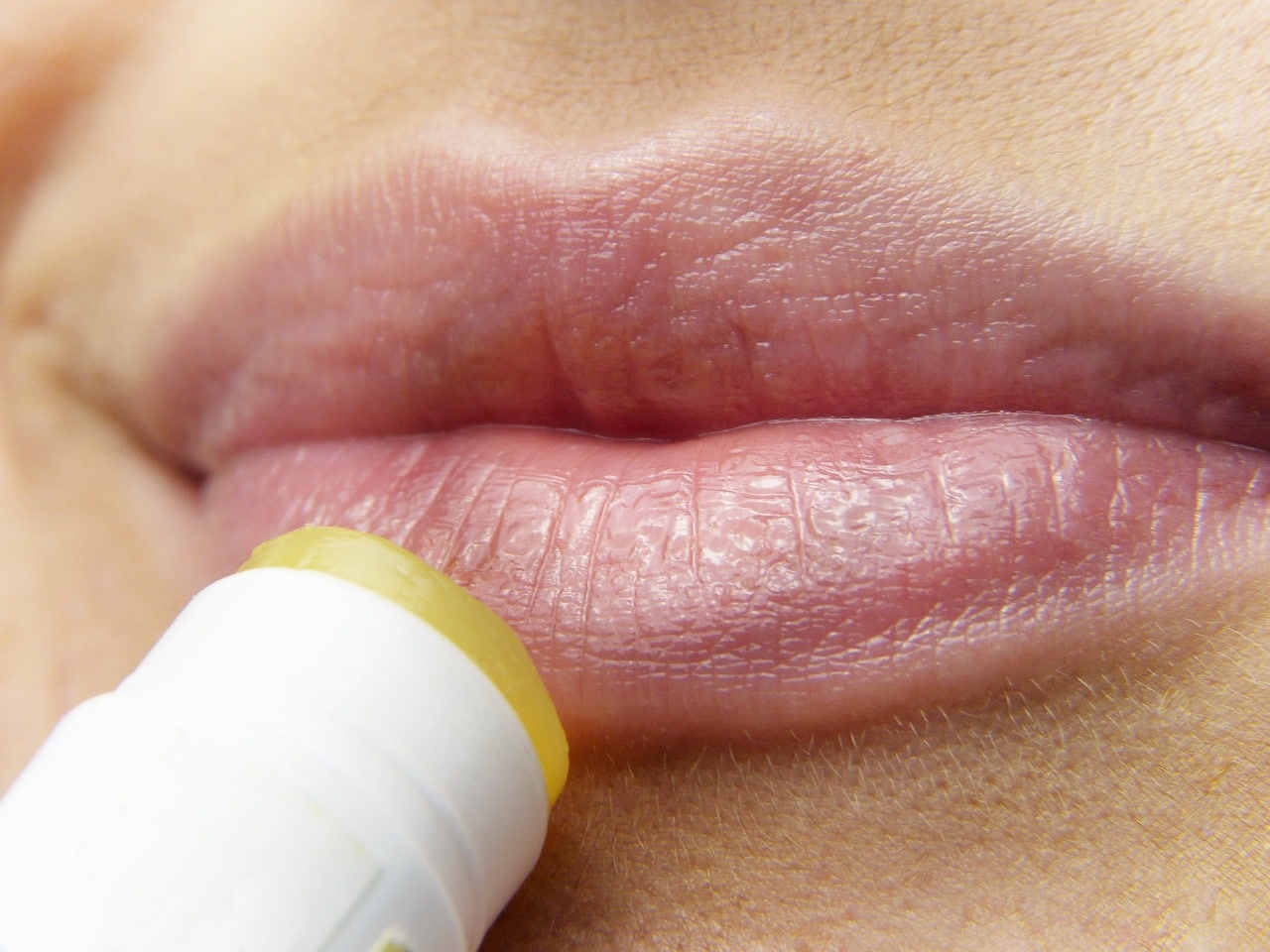 5 conseils précieux pour choisir votre huile à lèvres